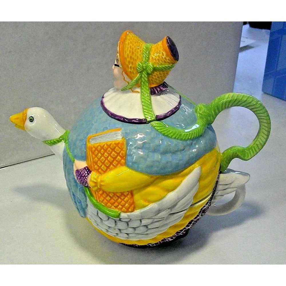 NEVER USED Vintage Dept 56 Mother Goose Story Book Ceramic Tea‎ Pot & Cup Set